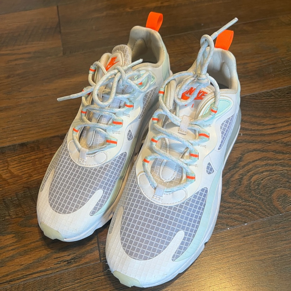 Nike White and Blue Sneakers with Orange Accents